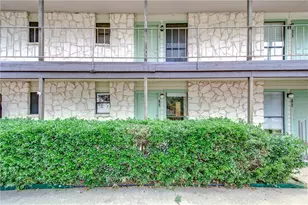 4307 S 1st St, Austin, TX 78745 - Photo 32