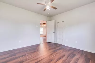 112 Gazley A & B Street, Smithville, TX 78957 - Photo 20