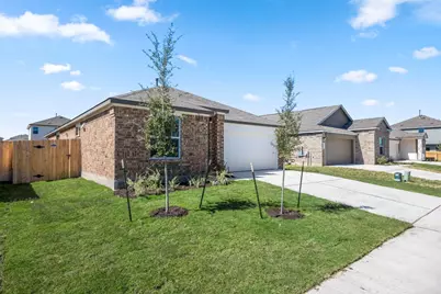 625 Waterway Avenue, Hutto, TX 78634 - Photo 2