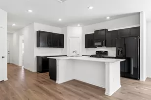 625 Waterway Ave, Hutto, TX 78634 - Photo 6