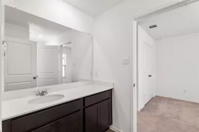 625 Waterway Avenue, Hutto, TX 78634 - Photo 14