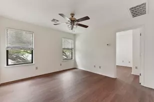 10104 Missel Thrush Dr, Austin, TX 78750 - Photo 14