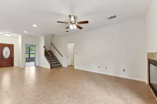 10104 Missel Thrush Dr, Austin, TX 78750 - Photo 4