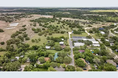 410 N West, Bertram, TX 78605 - Photo 32
