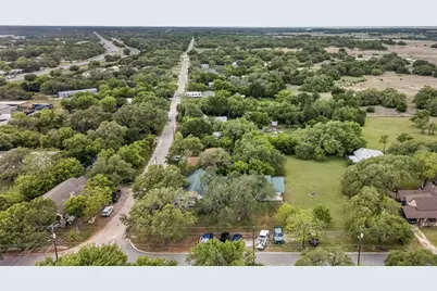 410 N West, Bertram, TX 78605 - Photo 34