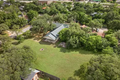 410 N West, Bertram, TX 78605 - Photo 36