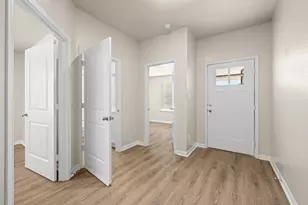 217 Sweetwater Crk Ln, Hutto, TX 78634 - Photo 6