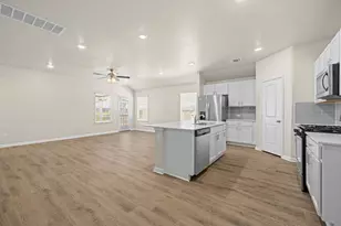 217 Sweetwater Crk Ln, Hutto, TX 78634 - Photo 14