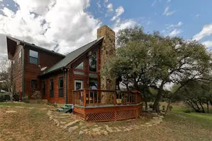 601 Echo Dr, Spicewood, TX 78669 - Photo 4