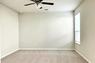 136 MacArthur Dr, Leander, TX 78641 - Photo 14