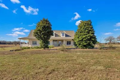 1949 Fm 619, Elgin, TX 78621 - Photo 2