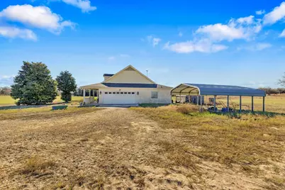 1949 Fm 619, Elgin, TX 78621 - Photo 4