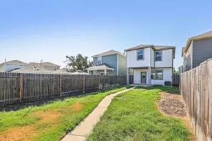 1737 Fountain Bridge Dr, Leander, TX 78641 - Photo 30