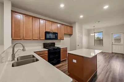 284 Zuma Drive, Liberty Hill, TX 78642 - Photo 10