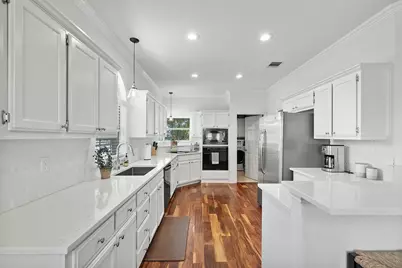 7600 Kiva Drive, Austin, TX 78749 - Photo 6