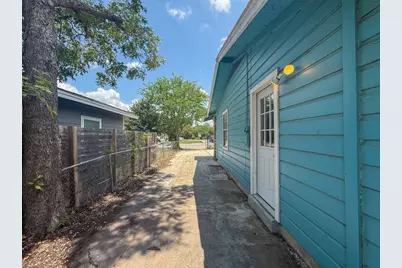 1412 Vargas Road #A, Austin, TX 78741 - Photo 18