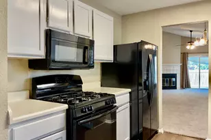 2105 Balsam Way, Round Rock, TX 78665 - Photo 8
