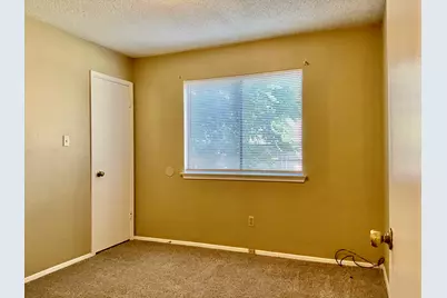 2105 Balsam Way, Round Rock, TX 78665 - Photo 16