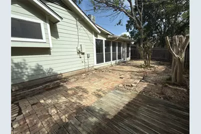 1915 Egger Avenue, Round Rock, TX 78664 - Photo 18