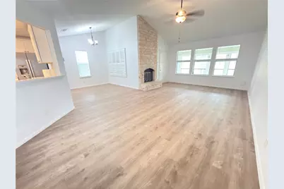 1915 Egger Avenue, Round Rock, TX 78664 - Photo 6