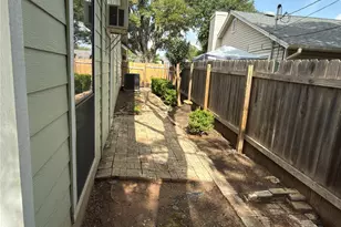 1915 Egger Ave, Round Rock, TX 78664 - Photo 16