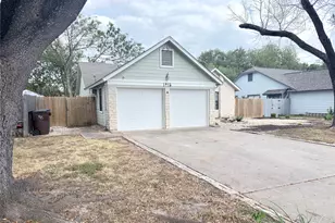 1915 Egger Ave, Round Rock, TX 78664 - Photo 2