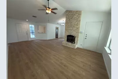 1915 Egger Avenue, Round Rock, TX 78664 - Photo 4