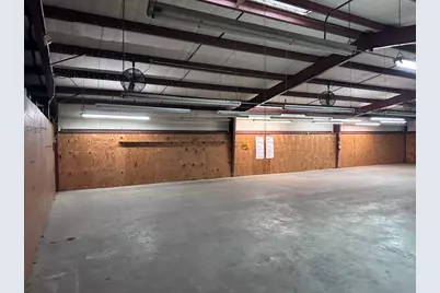 1001 Huser Boulevard Boulevard, Schulenburg, TX 78956 - Photo 1