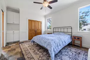 702 E Summit Dr, Briarcliff, TX 78669 - Photo 14
