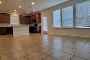 127 Trailside Ln, Bastrop, TX 78602 - Photo 4