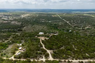 722 Wildwood Ln, Johnson City, TX 78636 - Photo 28