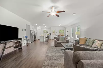 196 Jackson Blue Lane, Kyle, TX 78640 - Photo 4