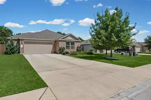 196 Jackson Blue Ln, Kyle, TX 78640 - Photo 2