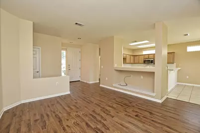 112 Bluebell Drive, Georgetown, TX 78633 - Photo 8