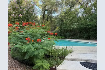 7509 Stonecliff Circle, Austin, TX 78731 - Photo 2