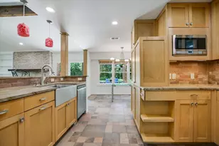 7509 Stonecliff Cir, Austin, TX 78731 - Photo 6