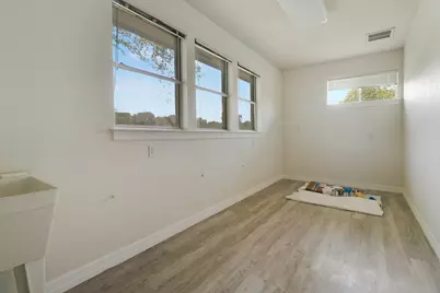 10608 Portrush Court, Austin, TX 78747 - Photo 26