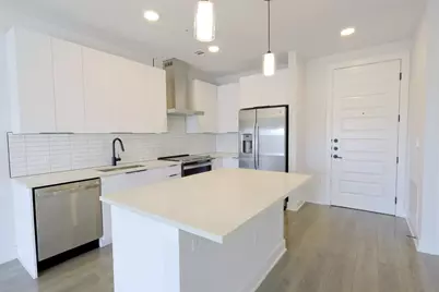 2220 Webberville Road #303, Austin, TX 78702 - Photo 8