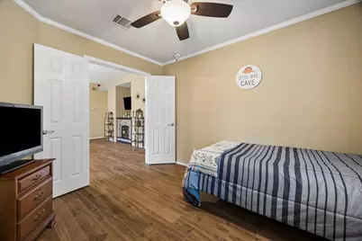 200 Bubbling Brook Drive, Hutto, TX 78634 - Photo 16