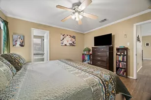 200 Bubbling Brook Dr, Hutto, TX 78634 - Photo 12