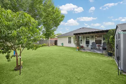 200 Bubbling Brook Drive, Hutto, TX 78634 - Photo 26
