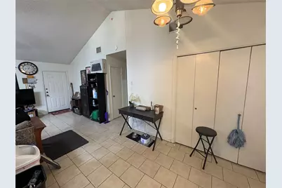 8811-B Pineridge Drive #B, Austin, TX 78729 - Photo 6