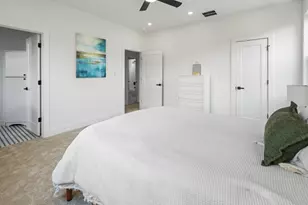 1500 Sylvan Glade Rd, Austin, TX 78745 - Photo 10