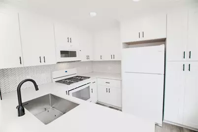 13103 Pollard Drive, Austin, TX 78727 - Photo 4