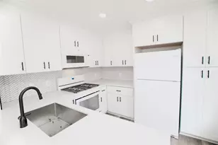 13103 Pollard Dr, Austin, TX 78727 - Photo 4