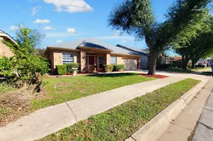 1508 Natural Bridge Ln, Pflugerville, TX 78660 - Photo 2