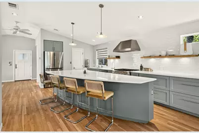 1800 W 10th Street, Austin, TX 78703 - Photo 8