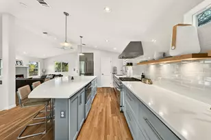 1800 W 10th St, Austin, TX 78703 - Photo 10