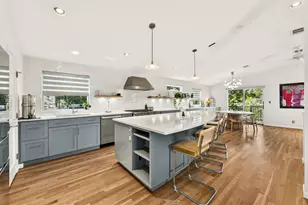 1800 W 10th St, Austin, TX 78703 - Photo 12