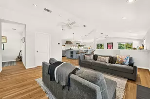 1800 W 10th St, Austin, TX 78703 - Photo 6